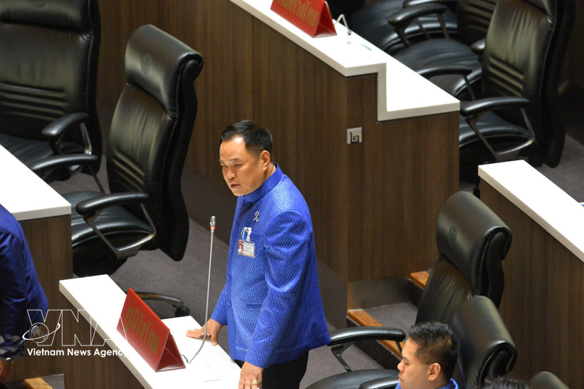 阿努廷·参威拉军再次当选泰国总理。图自越通社