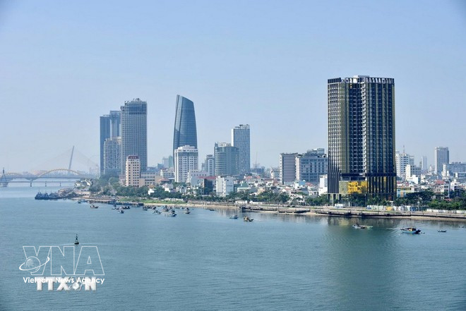 岘港市的一角。图自越通社