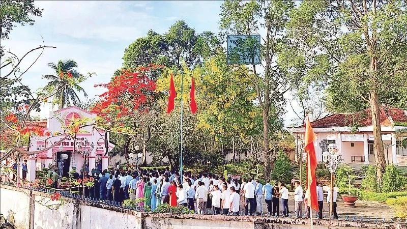 在金瓯省太平县智百（Trí Phải）乡的胡志明主席纪念堂。 图自nhandan.vn