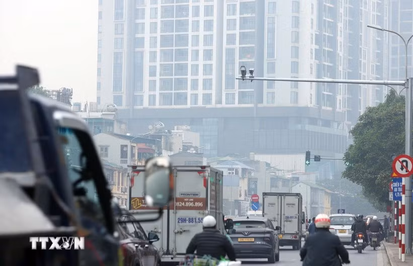 在一个月的运行期间（2025年12月13日至2026年1月12日），AI摄像头系统已记录了6351起有足够依据进行“追罚”处理的违规案例。