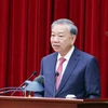 越共中央总书记苏林在越南共产党第十三届中央委员会第十三次全体会议上致闭幕词。图自越通社