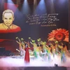 “范文同总理——为国为民奉献一生”文艺晚会上的一个表演节目。图自越通社