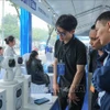 2025年越南国家创新创业节上的科技产品展区。图自越通社