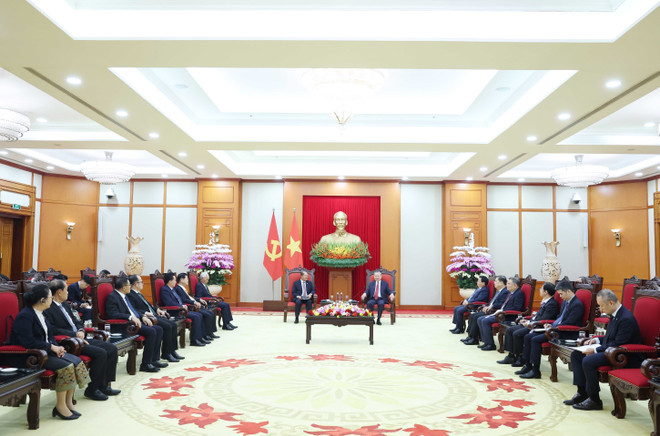 会见现场。图自越通社 vna-potal-tong-bi-thu-to-lam-tiep-pho-thu-tuong-lao-kikeo-khaykhamphithoune-8366792.jpg