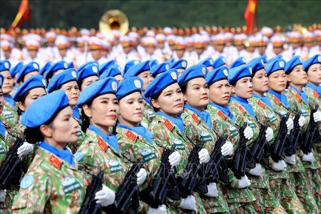 阅兵方阵演练。图自越通社 dieu-binh-ok.jpg
