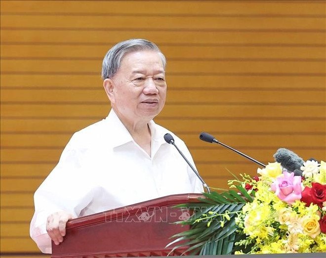越共中央总书记苏林发言。图自越通社 tong-bi-thu-to-lam.jpg