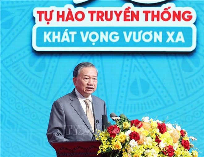 苏林总书记发言。图自越通社 tbt2.jpg