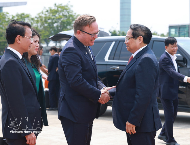 vnanet-thu-tuong-pham-minh-chinh-len-duong-tham-chinh-thuc-lien-bang-nga-8656056.jpg