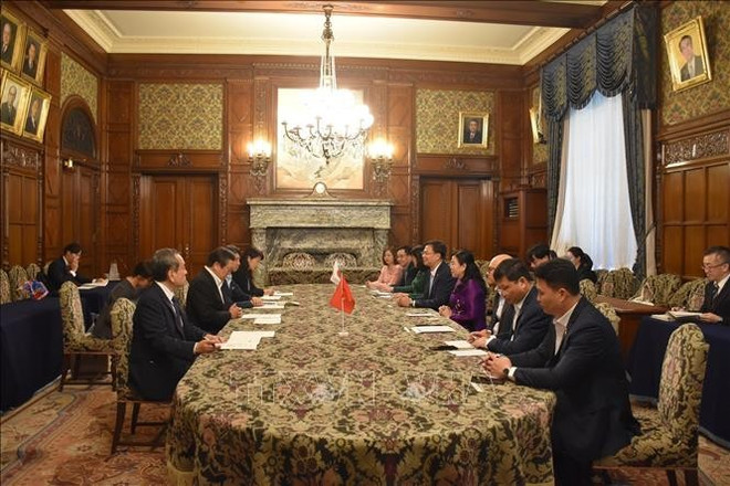工作会谈现场。图自越通社 thanh-hai.jpg