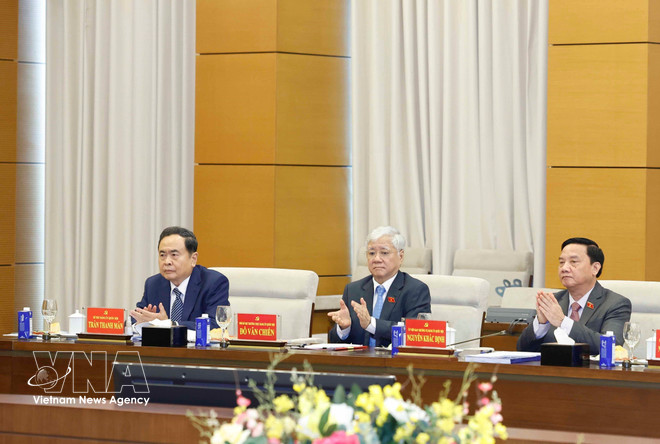 vnanet-doan-kiem-tra-giam-sat-so-10-cua-bo-chinh-tri-ban-bi-thu-thong-qua-du-thao-bao-cao-voi-ban-thuong-vu-dang-uy-quoc-hoi-8673986-2.jpg