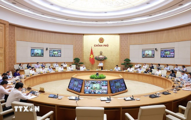 会议现场。图自越通社 thu-tuong-hop-chinh-phu-thang-7-4.jpg