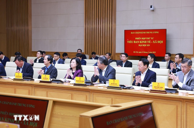 与会代表。图自越通社 2.jpg
