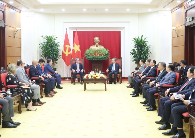 会见现场。图自越通社 vna-potal-tong-bi-thu-to-lam-tiep-chu-tich-hoi-dong-quan-tri-kiem-tong-giam-doc-dieu-hanh-tap-doan-murphy-oil-8340995.jpg