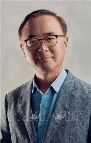 韩国文化中心前主任朴铉钟。图自越通社 ong-bi-thu-to-lam-toi-han-quoc-co-hoi-tao-ra-suc-manh-tong-hop-lon-stand.jpg