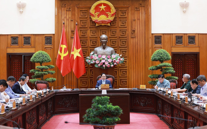 会议现场。图自越通社 vna-potal-thu-tuong-chu-tri-cuoc-hop-day-nhanh-tien-do-thuc-hien-cac-du-an-duong-sat-8303894.jpg