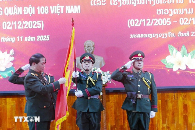 viet-nam-lao-y-te-3.jpg
