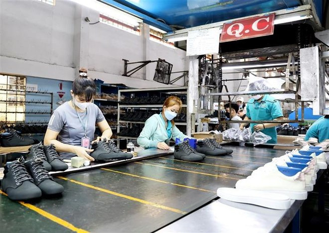 2024年劳动与就业形势已基本恢复至新冠疫情前的正常发展轨道。图自越通社 cong-nhan.jpg