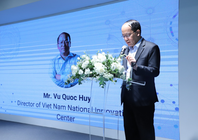 国家创新中心主任武国辉发言。图自越通社 anh-o-huy-20250818211702.png