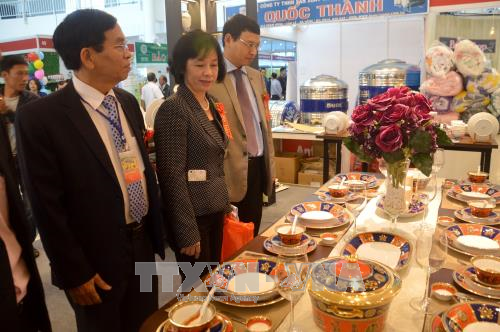 越南产品展销会在岘港市举行 ảnh 1 越南产品展销会在岘港市举行 ảnh 1