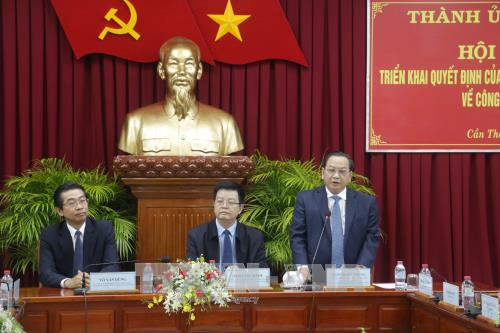 芹苴市委副书记范家足担任越共中央内政部副部长职务 ảnh 1 芹苴市委副书记范家足担任越共中央内政部副部长职务 ảnh 1