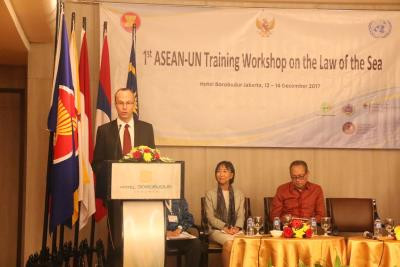 东盟与联合国推动全面伙伴关系向前发展 ảnh 1