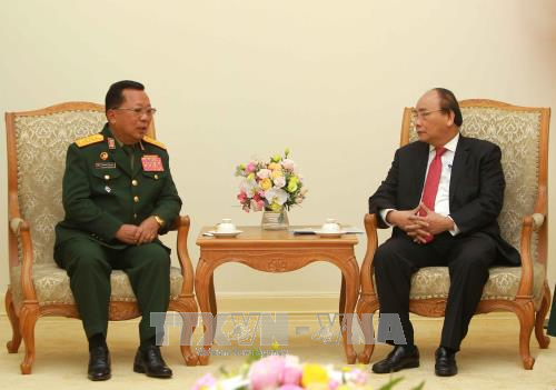 越老两国国防部合作形式多样合作成果丰硕 ảnh 2 越老两国国防部合作形式多样合作成果丰硕 ảnh 2