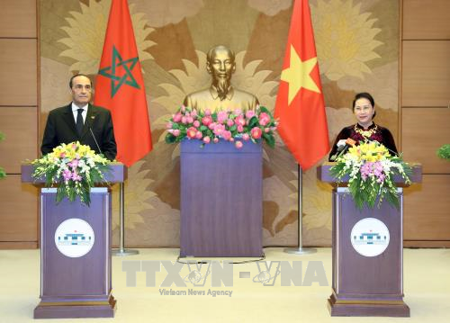 越南国会主席阮氏金银与摩洛哥众议院议长举行联合记者会 ảnh 1 越南国会主席阮氏金银与摩洛哥众议院议长举行联合记者会 ảnh 1