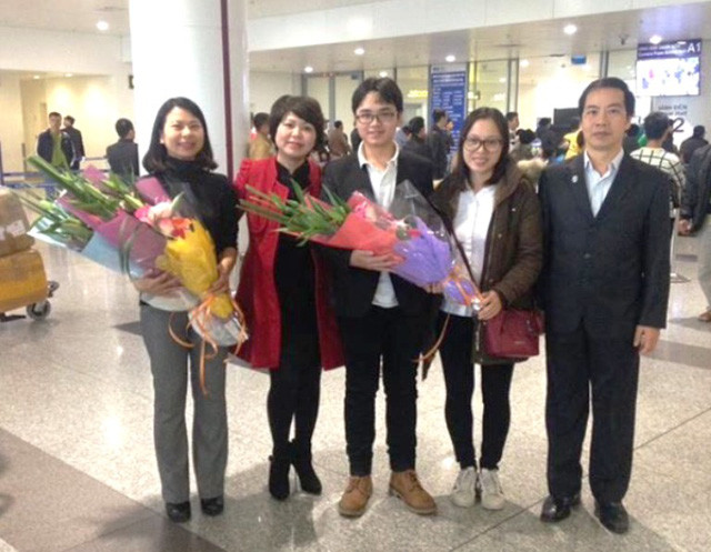 越南学生在2017年第十五届国际中学生俄语奥赛中荣获银牌 ảnh 2