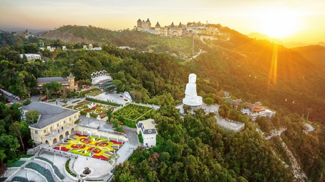 岘港市旅游超额完成年度目标 ảnh 1 岘港市旅游超额完成年度目标 ảnh 1
