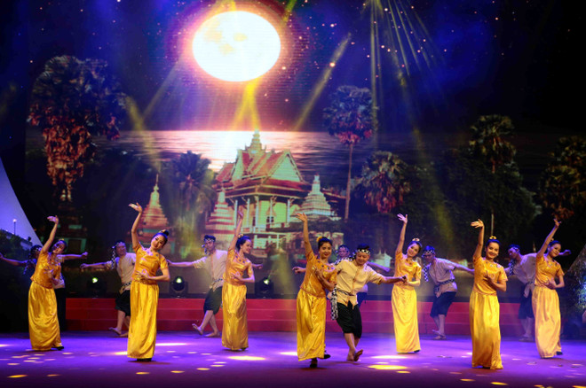 512名少数民族代表出席2017年少数民族模范代表表彰大会 ảnh 3 512名少数民族代表出席2017年少数民族模范代表表彰大会 ảnh 3