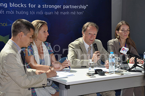 越南-欧盟面向签署和实施越欧自贸协定 ảnh 1 越南-欧盟面向签署和实施越欧自贸协定 ảnh 1