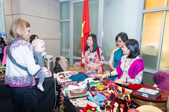 越南驻美国大使馆参加冬季展 推介越南文化 ảnh 1 越南驻美国大使馆参加冬季展 推介越南文化 ảnh 1
