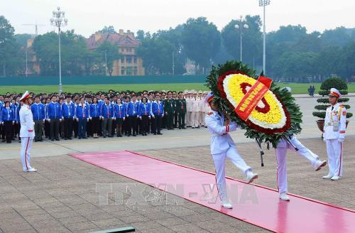 胡志明共青团第十一次全国代表大会第一场会议拉开序幕 ảnh 1