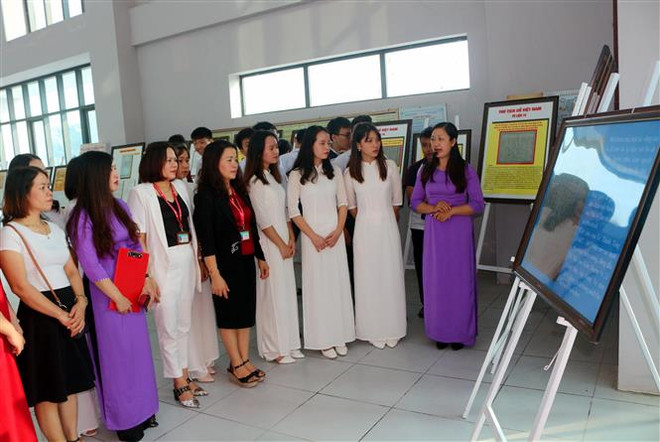 “黄沙、长沙归属越南——历史证据和法律依据”专题展在河南省举行 ảnh 2 “黄沙、长沙归属越南——历史证据和法律依据”专题展在河南省举行 ảnh 2