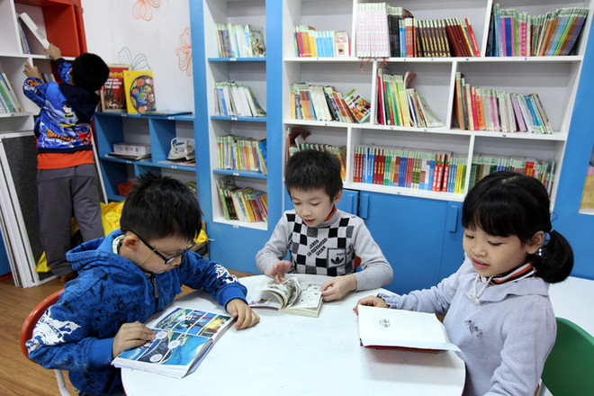 “亲民”型图书馆为孩子培养阅读文化 ảnh 1