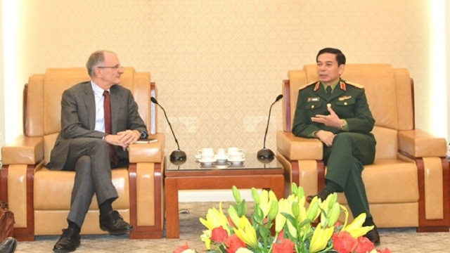 潘文江上将会见欧盟对外行动署危机管理与规划司代表团 ảnh 1 潘文江上将会见欧盟对外行动署危机管理与规划司代表团 ảnh 1