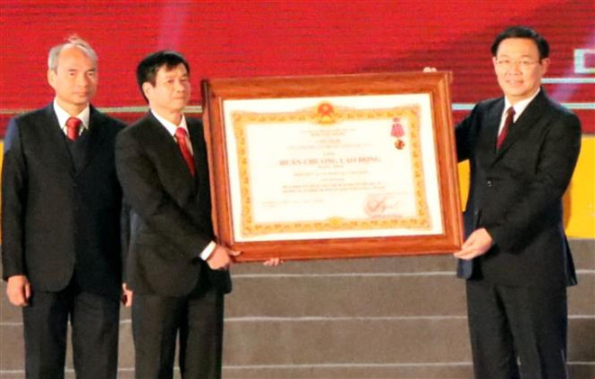 海阳省毛田文庙和碑庙-苏庙-监寺遗迹群荣获国家级特殊遗迹证书 ảnh 2 海阳省毛田文庙和碑庙-苏庙-监寺遗迹群荣获国家级特殊遗迹证书 ảnh 2