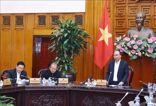 越南政府总理阮春福: 确保越南经济的自主性和韧性 ảnh 1 越南政府总理阮春福: 确保越南经济的自主性和韧性 ảnh 1