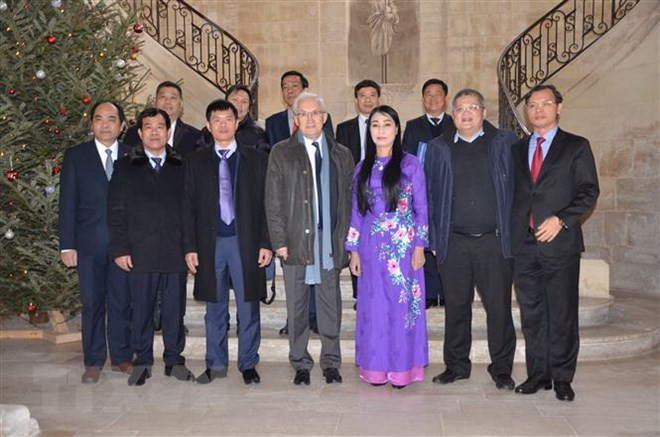 越南寻求在法国的投资合作机会 ảnh 1 越南寻求在法国的投资合作机会 ảnh 1