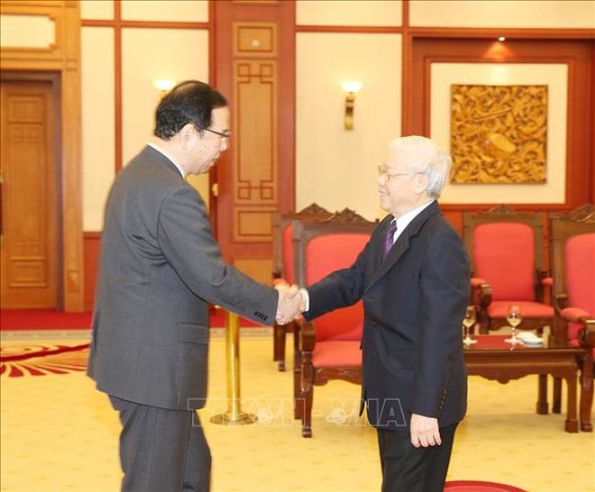 越共中央总书记、国家主席阮富仲会见日本共产党代表团 ảnh 1 越共中央总书记、国家主席阮富仲会见日本共产党代表团 ảnh 1