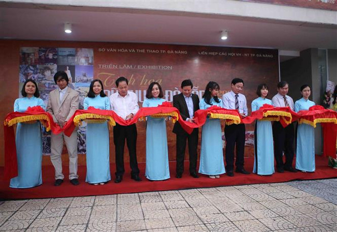 “岘港美术精华”展：展示岘港风土人情之魅力 ảnh 1