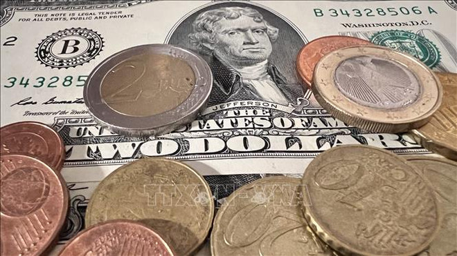 7月26日上午越盾对美元汇率中间价下降11越盾 ảnh 1 7月26日上午越盾对美元汇率中间价下降11越盾 ảnh 1