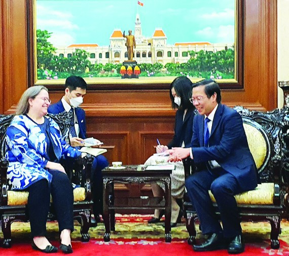 促进美国大型公司对胡志明市进行投资 ảnh 1 促进美国大型公司对胡志明市进行投资 ảnh 1