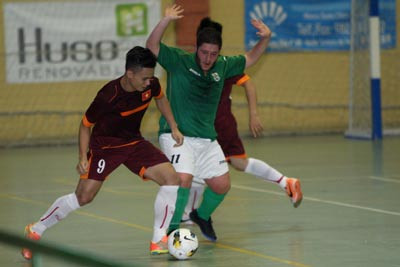 越南男子五人制足球队7比2击败Vilalba俱乐部 ảnh 1 越南男子五人制足球队7比2击败Vilalba俱乐部 ảnh 1