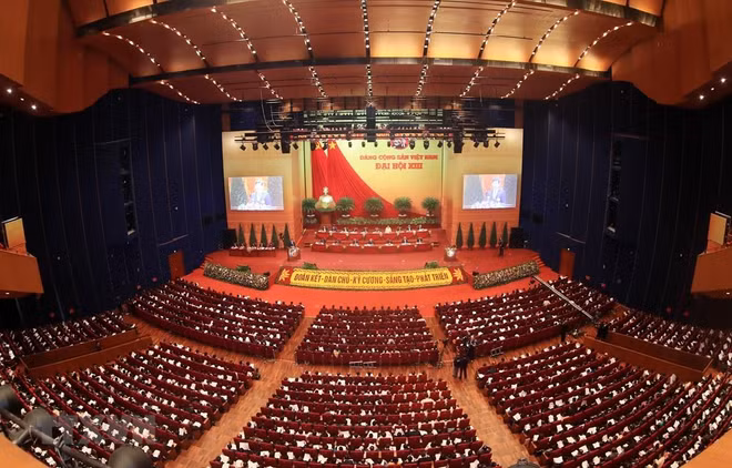 老挝媒体:越共十三大成为越南共产党强劲发展的又一大里程碑 ảnh 1 老挝媒体:越共十三大成为越南共产党强劲发展的又一大里程碑 ảnh 1