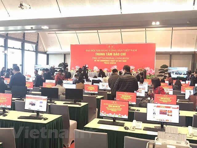 200多家新闻单位的记者直接参加报道越共十三大 ảnh 2 200多家新闻单位的记者直接参加报道越共十三大 ảnh 2