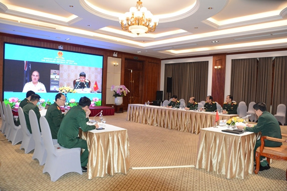 越南国防部代表出席香格里拉对话预备会议——第九次富丽敦论坛 ảnh 2 越南国防部代表出席香格里拉对话预备会议——第九次富丽敦论坛 ảnh 2
