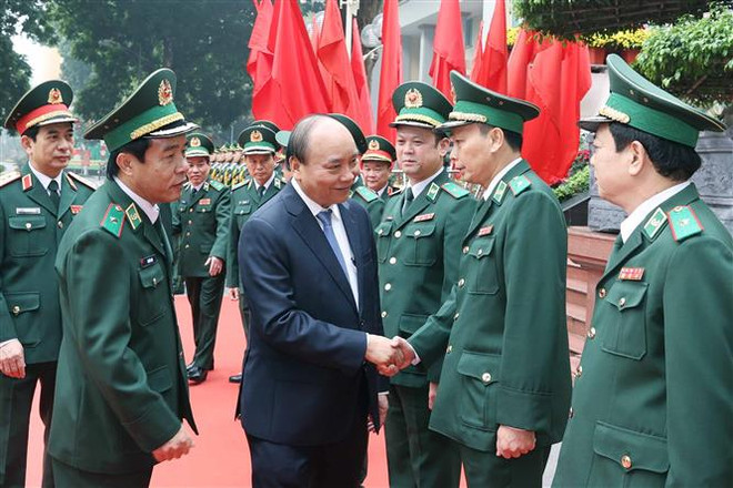 阮春福总理:边防部队全力以赴有效打击非法入境活动 ảnh 2 阮春福总理:边防部队全力以赴有效打击非法入境活动 ảnh 2