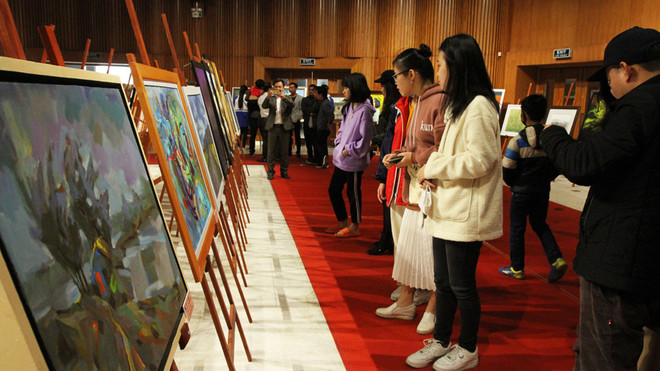 庆祝越共十三大的系列活动在全国各地纷纷举行 ảnh 1 庆祝越共十三大的系列活动在全国各地纷纷举行 ảnh 1