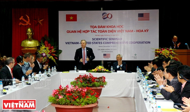 特德•奥修斯的越南缘 ảnh 2 特德•奥修斯的越南缘 ảnh 2